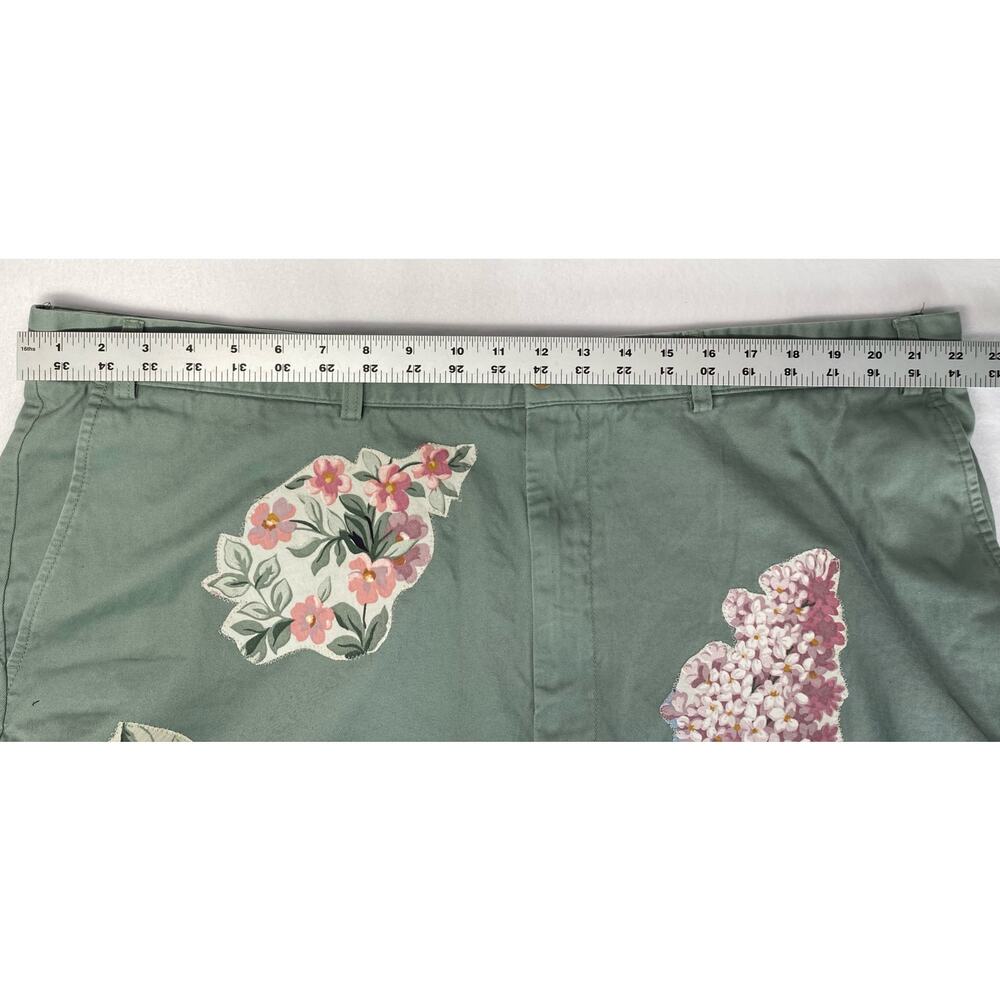 Upcycled Repurposed Boho Patched Lace Floral Shorts Size 20 - Picture 5 of 11